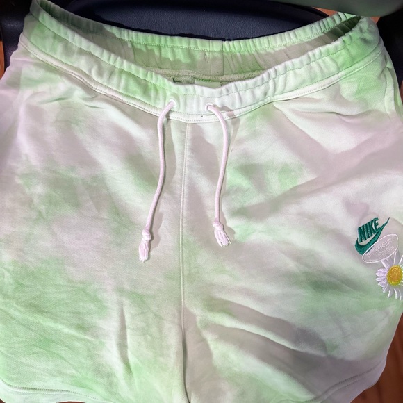 Nike Green Tie-Dye Pants - Picture 2 of 4